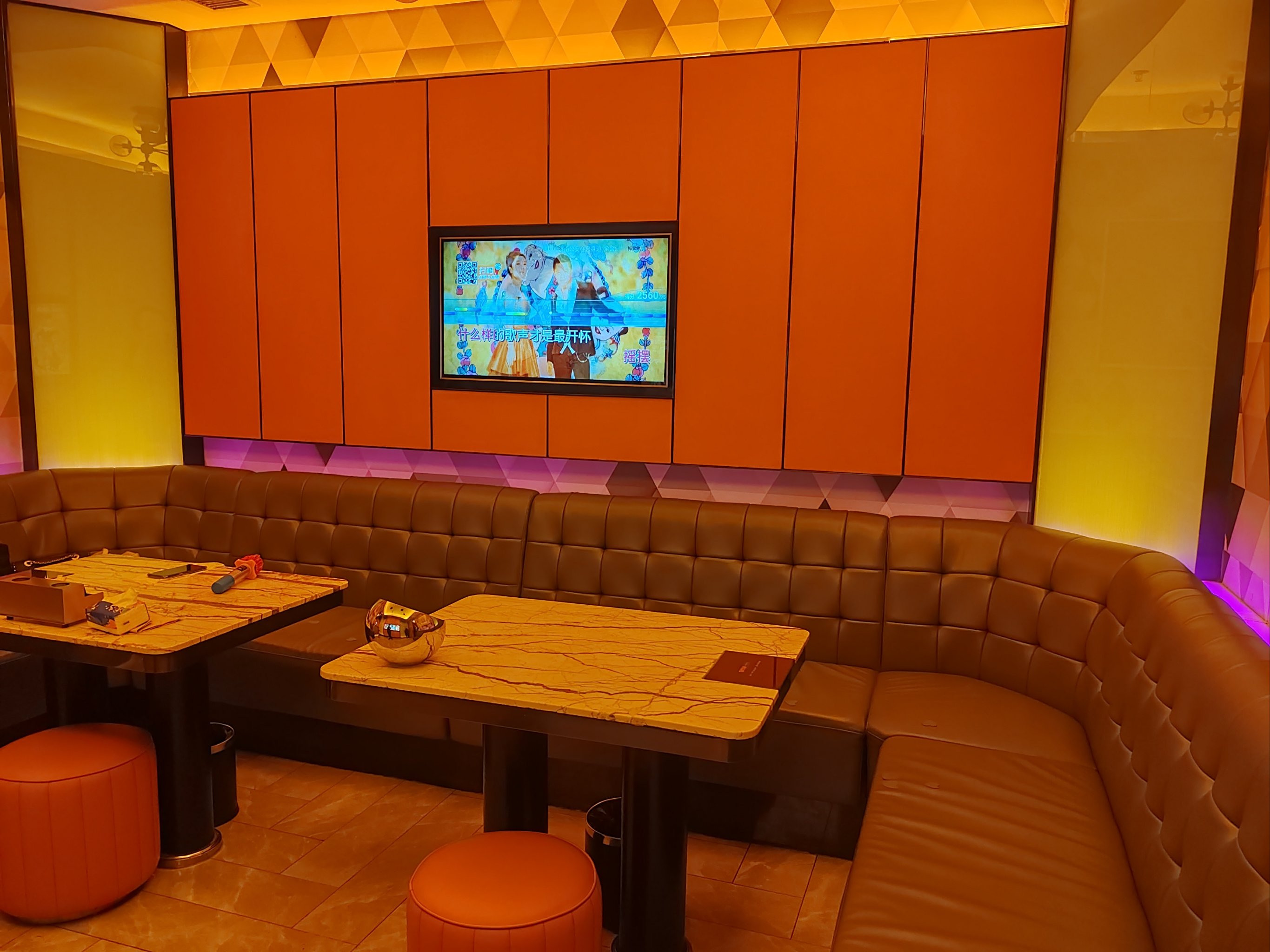 安康商务ktv尽享商务休闲-岚皋县ktv预定